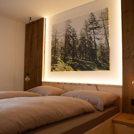 Alpenglow Apartments コッラルボ エクステリア 写真