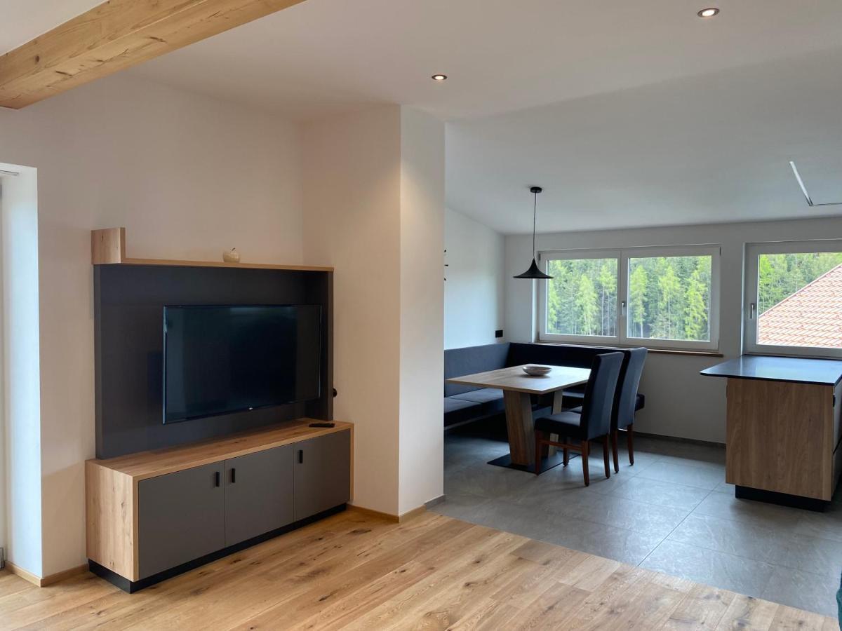 Alpenglow Apartments コッラルボ エクステリア 写真