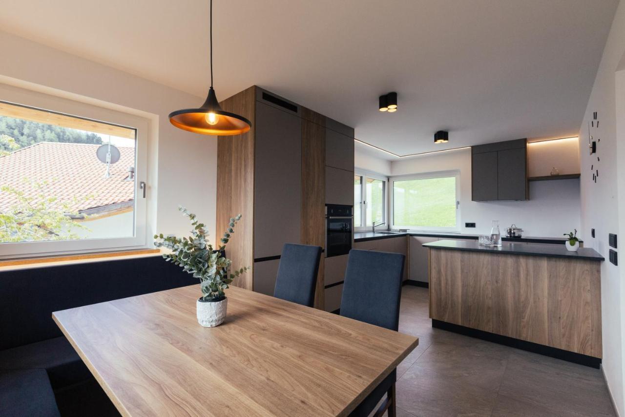 Alpenglow Apartments コッラルボ エクステリア 写真